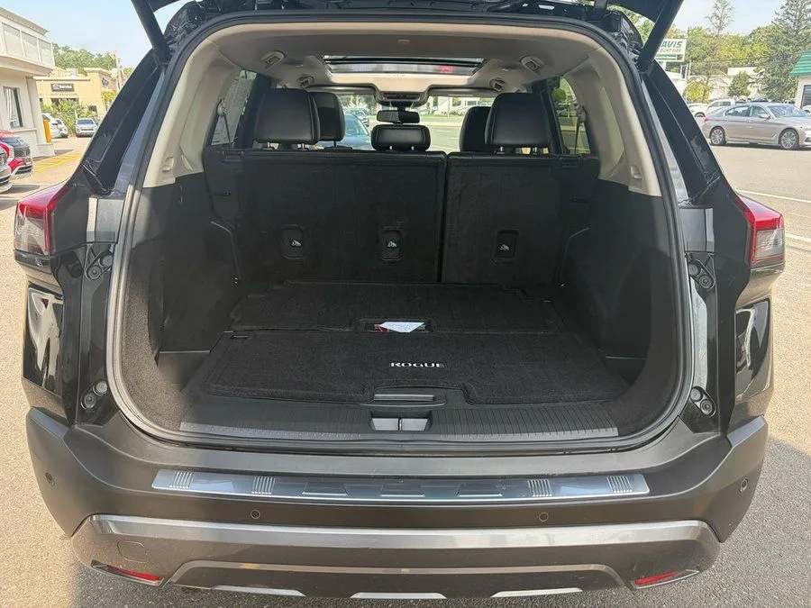 Nissan Rogue photo 8