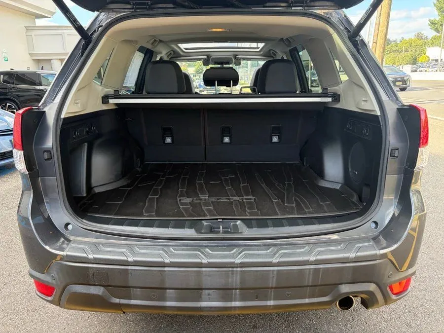 Subaru Forester photo 8