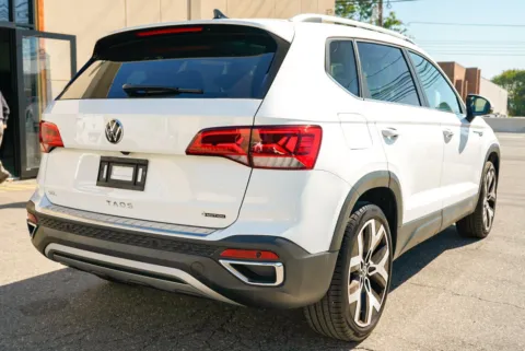 More photos of 2023 Volkswagen Taos 1.5T SEL at 101 Motors, NJ