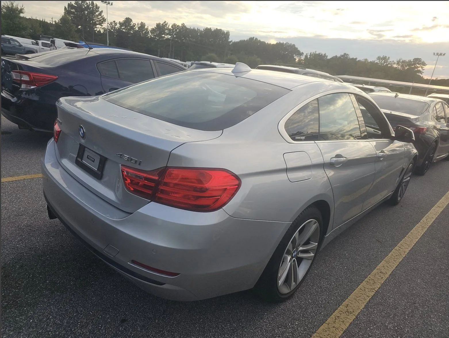 BMW 430i photo 2