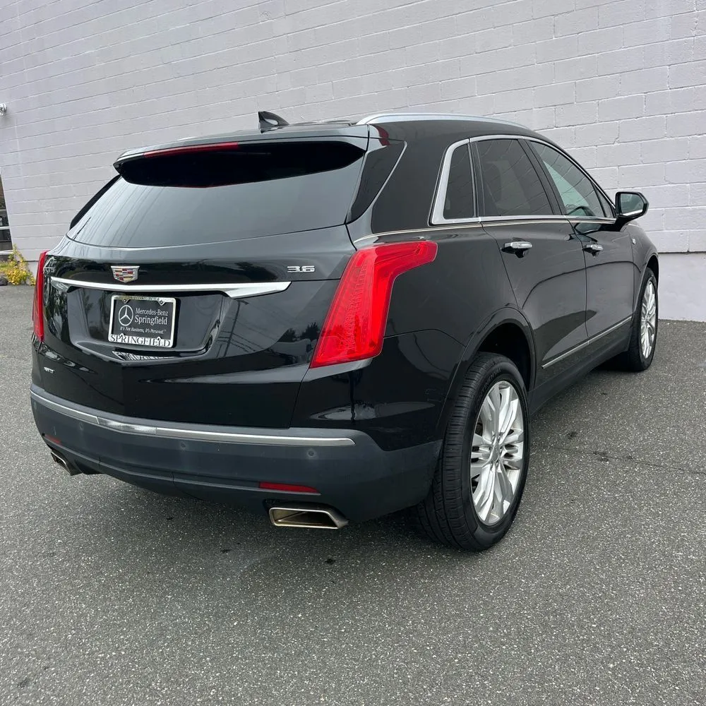 Cadillac XT5 photo 8