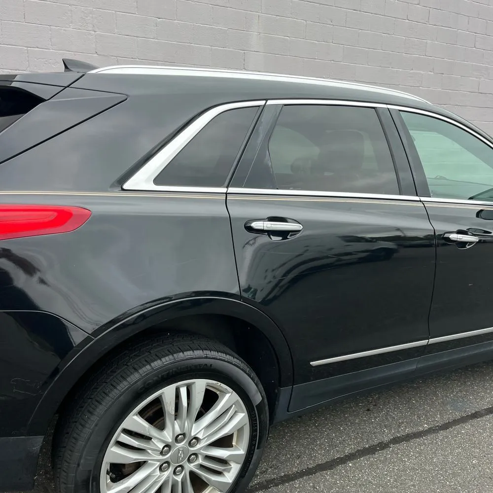 Cadillac XT5 photo 9