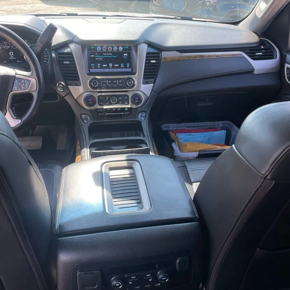 GMC Yukon XL photo 29