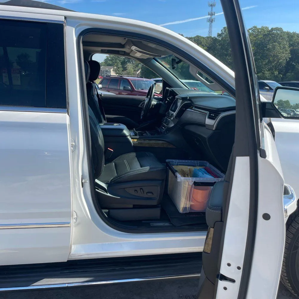 GMC Yukon XL photo 23