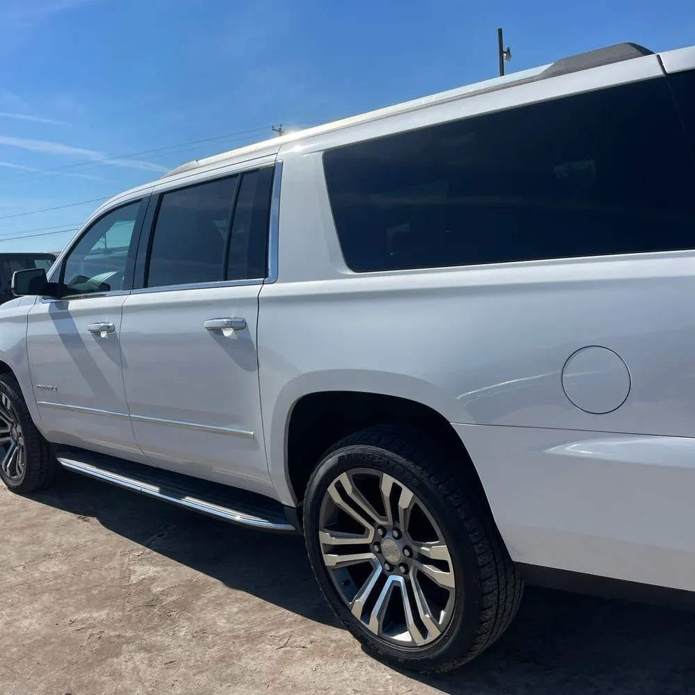GMC Yukon XL photo 6