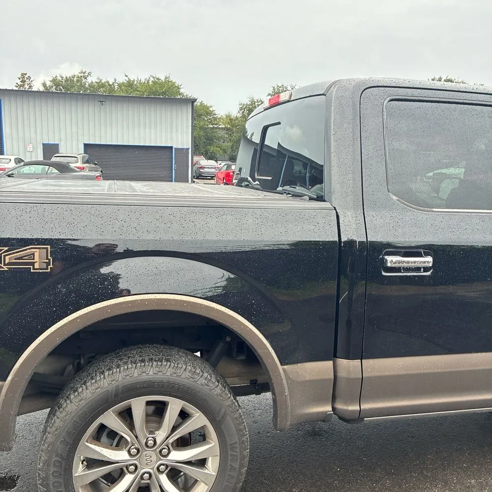Ford F-150 photo 9
