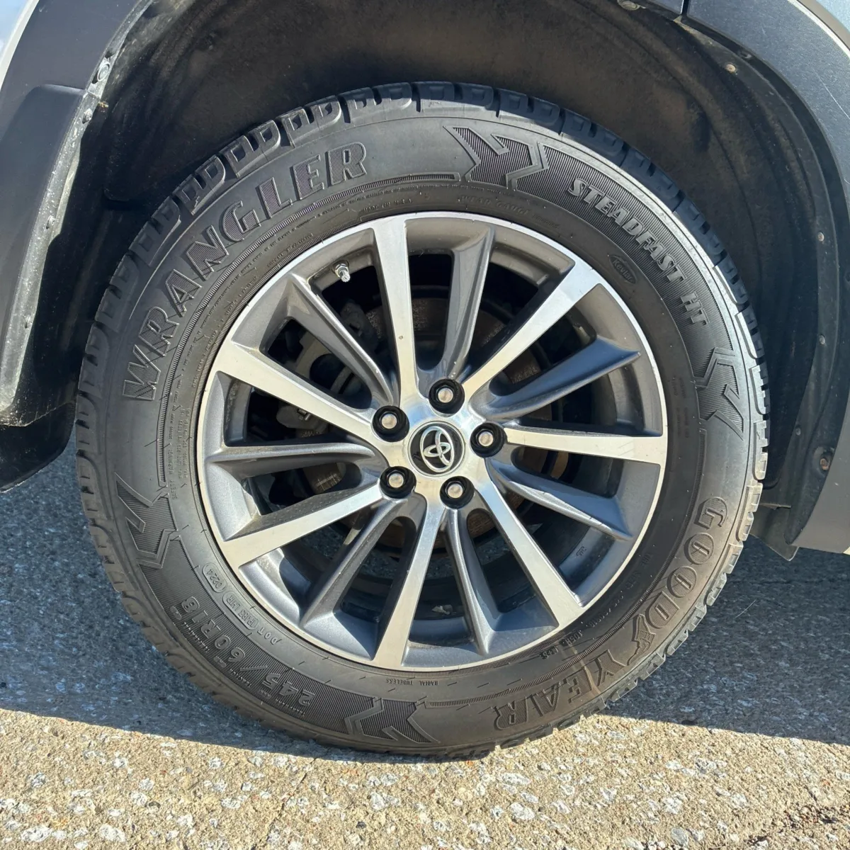 Toyota Highlander photo 18