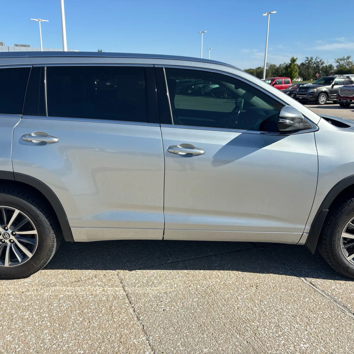 Toyota Highlander photo 10