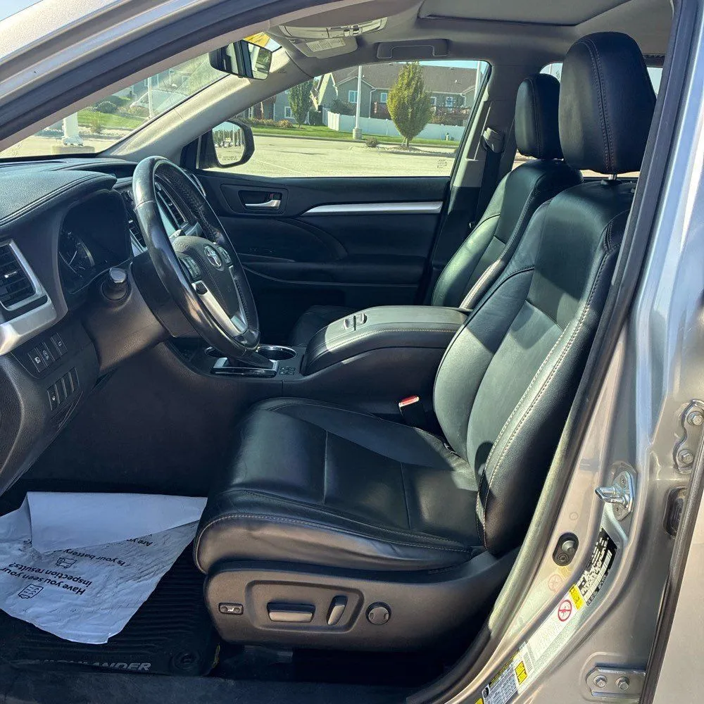 Toyota Highlander photo 21