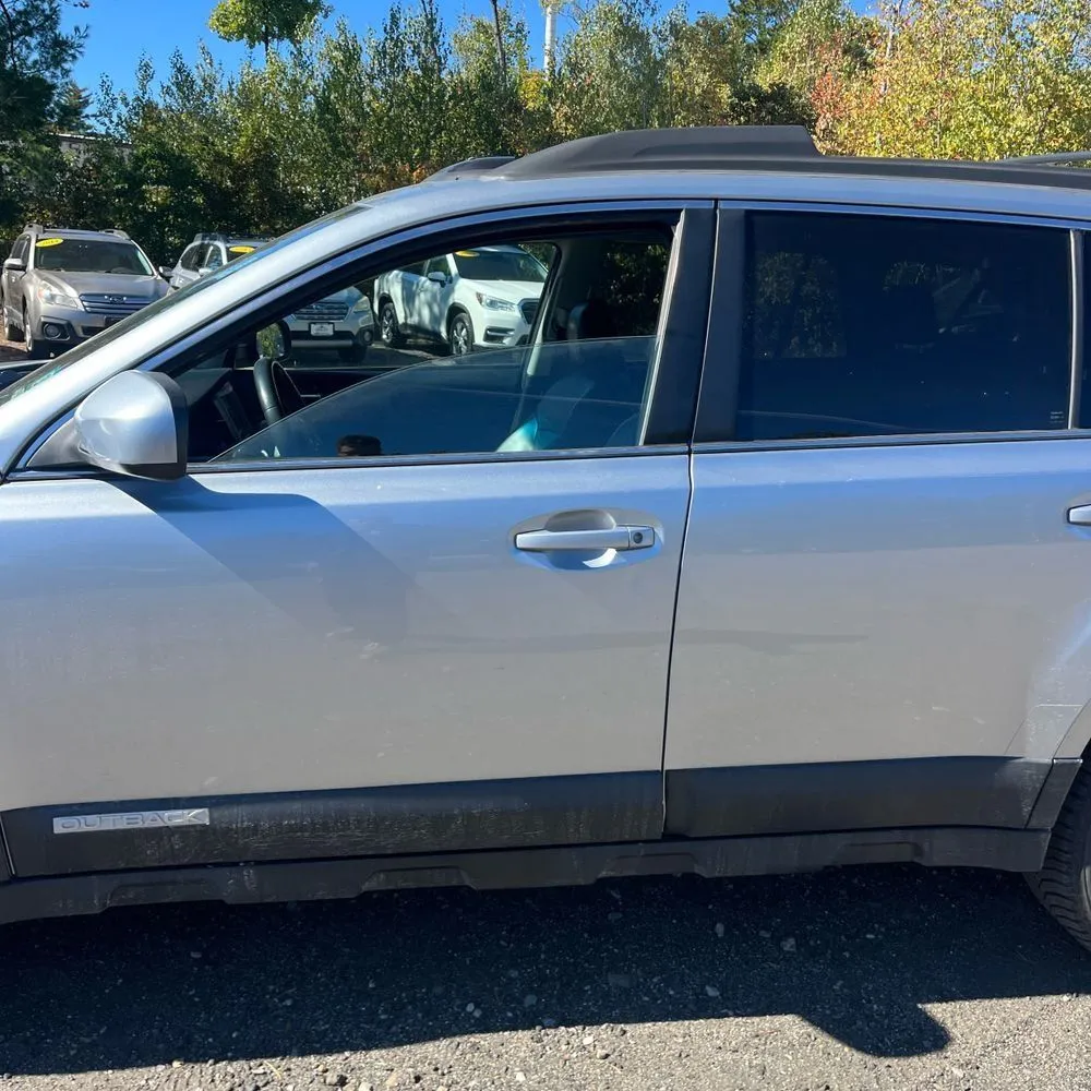 Subaru Outback photo 4