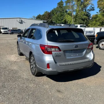 More photos of 2015 Subaru Outback 2.5i Limited at 101 Motors, NJ