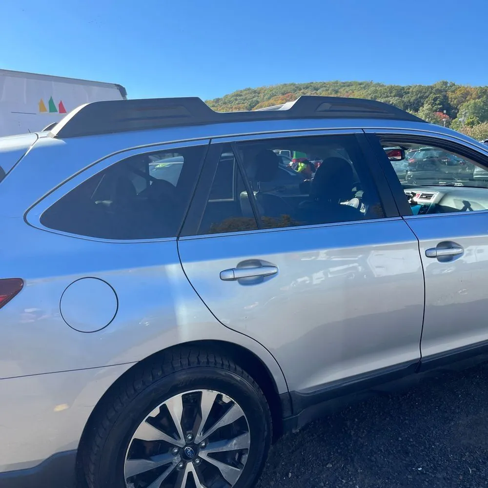 Subaru Outback photo 9