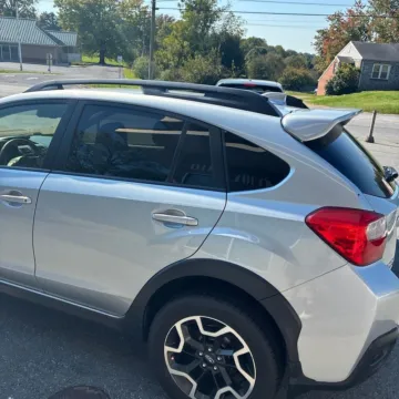 More photos of 2016 Subaru Crosstrek 2.0i Limited at 101 Motors, NJ