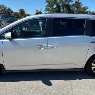 More photos of 2014 Honda Odyssey EX-L at 101 Motors, NJ