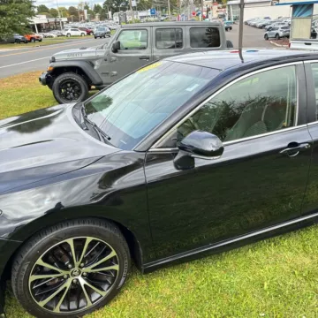 Photos of 2018 Toyota Camry SE for sale in Carlstadt, NJ at 101 Motors