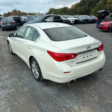 More photos of 2016 INFINITI Q50 2.0t Premium at 101 Motors, NJ
