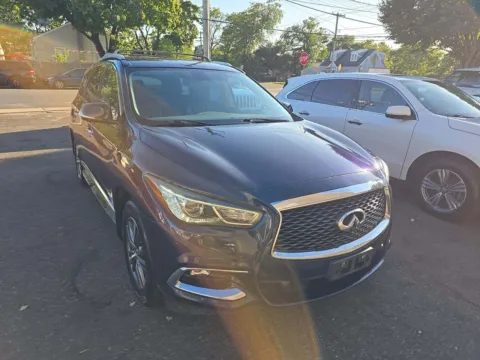 More photos of 2017 INFINITI QX60 at 101 Motors, NJ