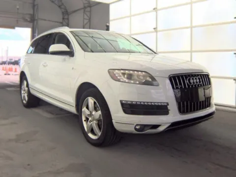 More photos of 2015 Audi Q7 3.0T Premium at 101 Motors, NJ