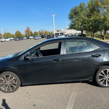 More photos of 2017 Toyota Corolla SE at 101 Motors, NJ