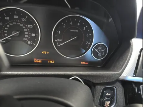 More photos of 2018 BMW 330i xDrive at 101 Motors, NJ