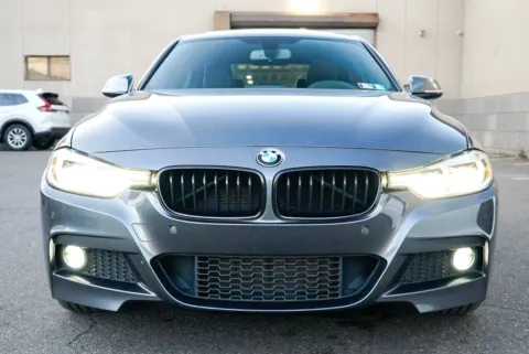 Photos of 2018 BMW 330i xDrive for sale in Carlstadt, NJ at 101 Motors