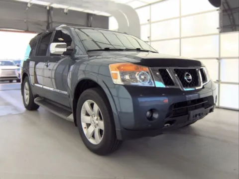 More photos of 2014 Nissan Armada SL at 101 Motors, NJ