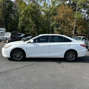 Another view of 2017 Toyota Camry SE for sale in Carlstadt, NJ at 101 Motors