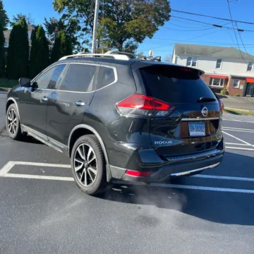 More photos of 2018 Nissan Rogue SL at 101 Motors, NJ