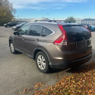 More photos of 2013 Honda CR-V EX-L at 101 Motors, NJ