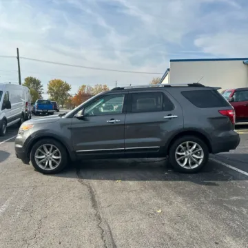 Another view of 2015 Ford Explorer Limited for sale in Carlstadt, NJ at 101 Motors