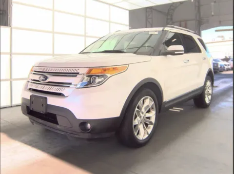 White 2015 Ford Explorer Limited for sale in Carlstadt, NJ