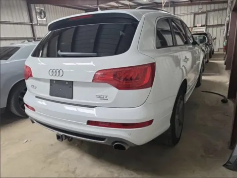 Photos of 2015 Audi Q7 3.0T S line Prestige for sale in Carlstadt, NJ at 101 Motors