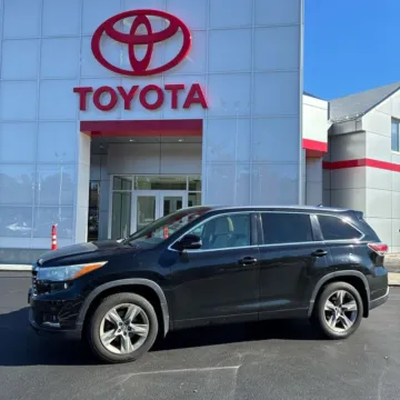 Black 2016 Toyota Highlander Limited Platinum V6 for sale in Carlstadt, NJ