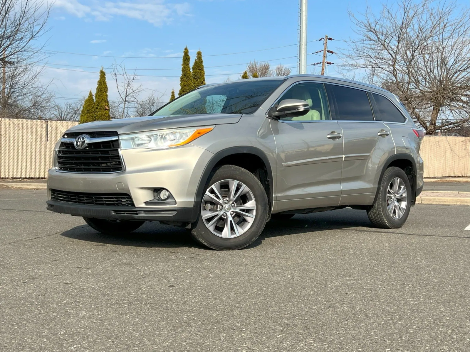 Used 2014 Toyota Highlander XLE for sale in Carlstadt, NJ at 101 Motors ...