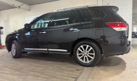 Another view of 2016 Nissan Pathfinder SL for sale in Carlstadt, NJ at 101 Motors