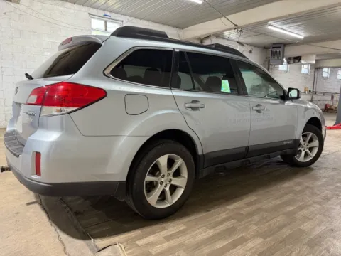 More photos of 2014 Subaru Outback 2.5i Limited at 101 Motors, NJ