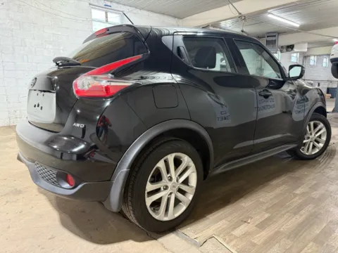More photos of 2016 Nissan JUKE S at 101 Motors, NJ