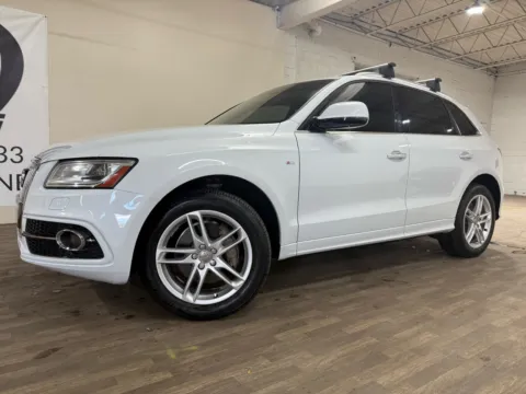 Photos of 2015 Audi Q5 3.0T quattro Prestige for sale in Carlstadt, NJ at 101 Motors
