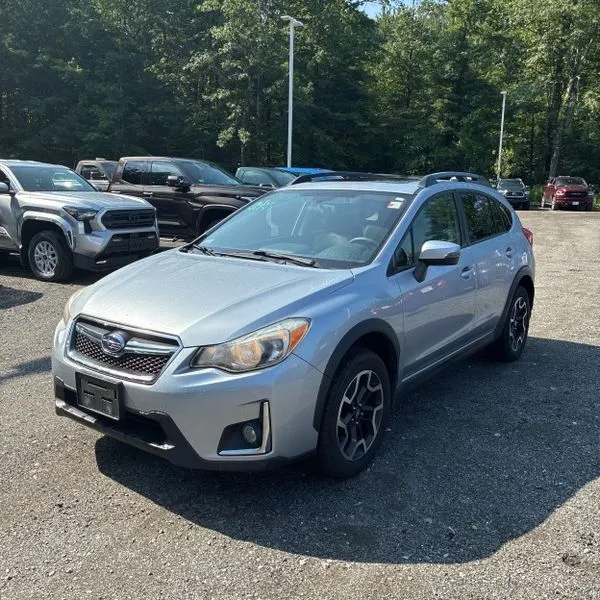 Silver 2016 Subaru Crosstrek 2.0i Limited for sale in Carlstadt, NJ