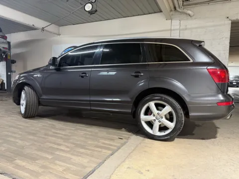 Photos of 2015 Audi Q7 3.0T quattro S line Prestige for sale in Carlstadt, NJ at 101 Motors