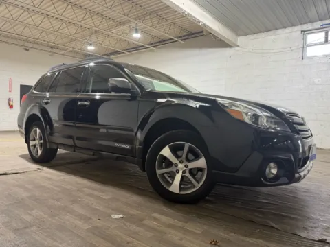 More photos of 2013 Subaru Outback 2.5i Limited at 101 Motors, NJ