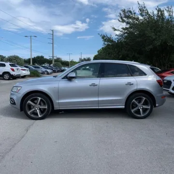 Photos of 2016 Audi Q5 3.0T quattro Premium Plus for sale in Carlstadt, NJ at 101 Motors