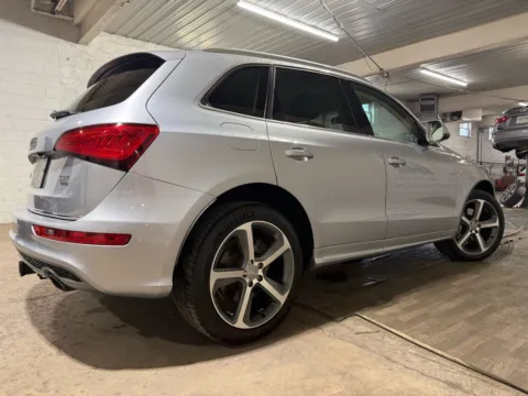 More photos of 2016 Audi Q5 3.0T quattro Premium Plus at 101 Motors, NJ