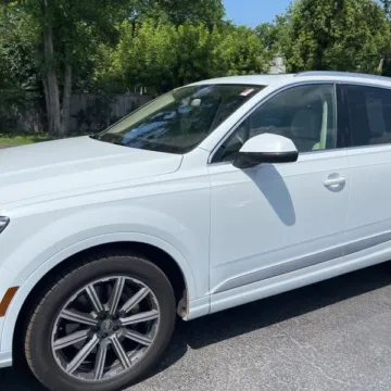 Photos of 2017 Audi Q7 3.0T quattro Premium Plus for sale in Carlstadt, NJ at 101 Motors