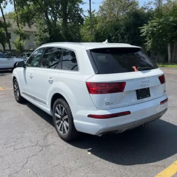 More photos of 2017 Audi Q7 3.0T quattro Premium Plus at 101 Motors, NJ
