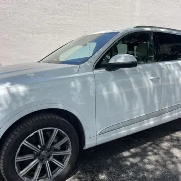 Photos of 2018 Audi Q7 3.0T quattro Premium Plus for sale in Carlstadt, NJ at 101 Motors