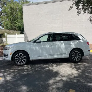 Another view of 2018 Audi Q7 3.0T quattro Premium Plus for sale in Carlstadt, NJ at 101 Motors