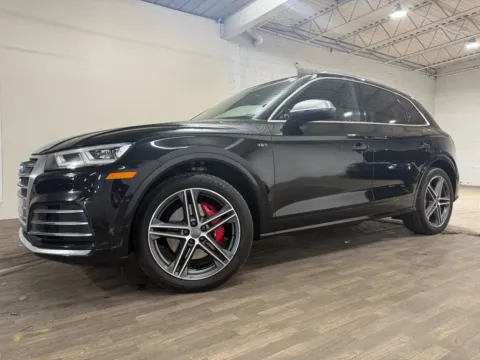 Black 2018 Audi SQ5 3.0T quattro Premium Plus for sale in Carlstadt, NJ