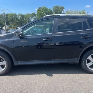 More photos of 2013 Toyota RAV4 XLE at 101 Motors, NJ