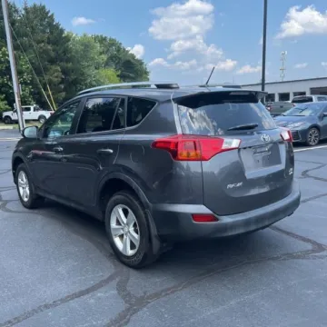 More photos of 2014 Toyota RAV4 XLE at 101 Motors, NJ
